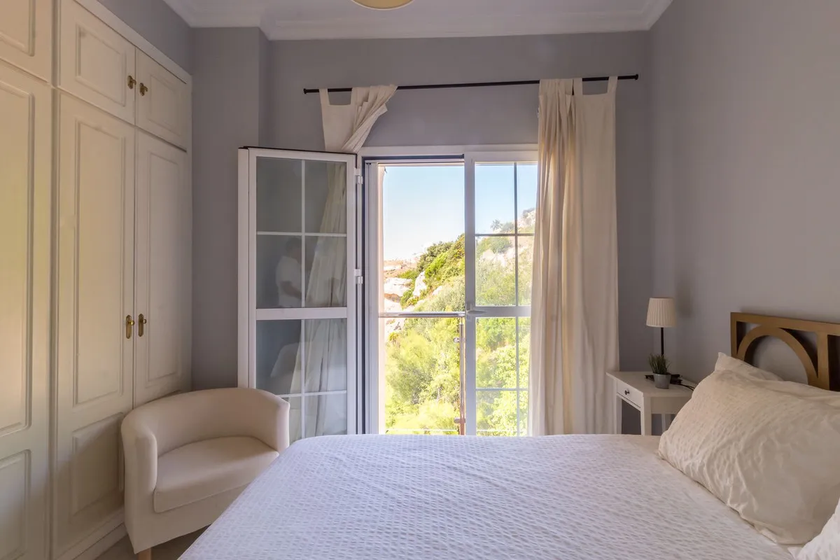 2fff6745-cd9c-4f31-af4a-0f17c51583f8