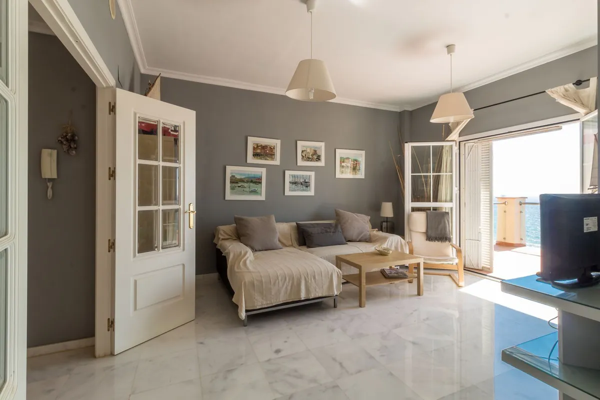 66a9f622-0735-4d60-b773-7888e147a4fa