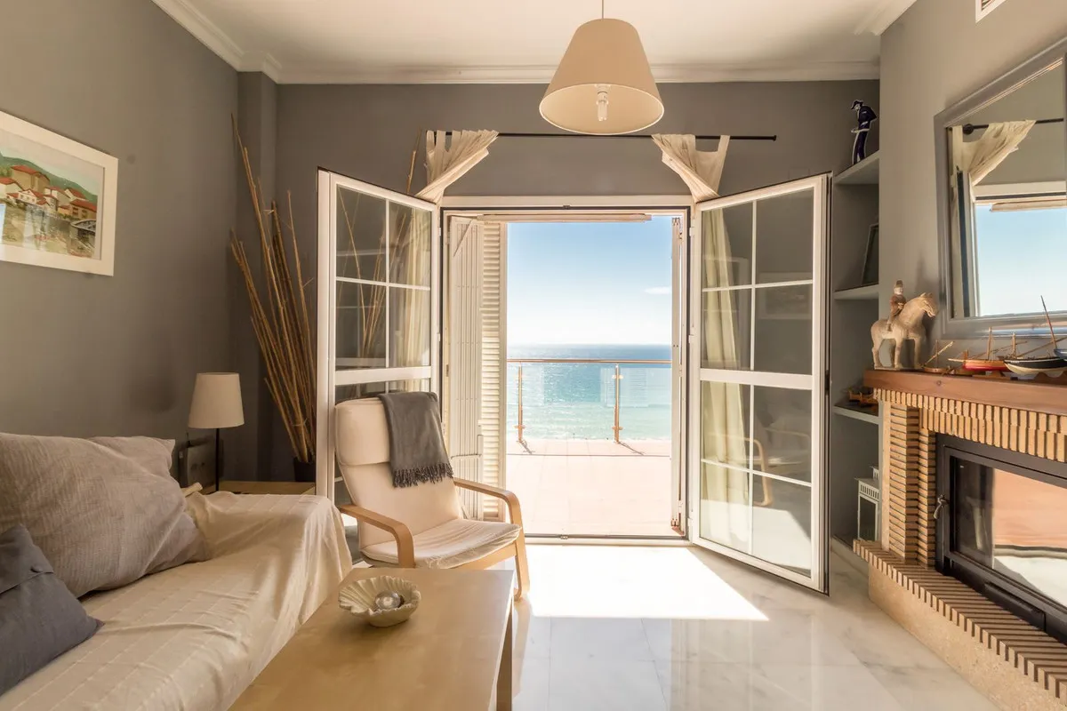 a1f3120a-6278-48f8-84da-7e1c99637684