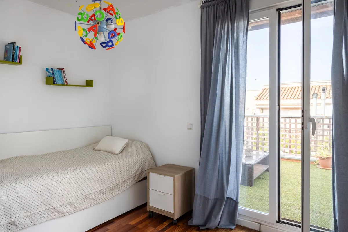 09b5d211-e96b-4296-94ff-3393d2a63605