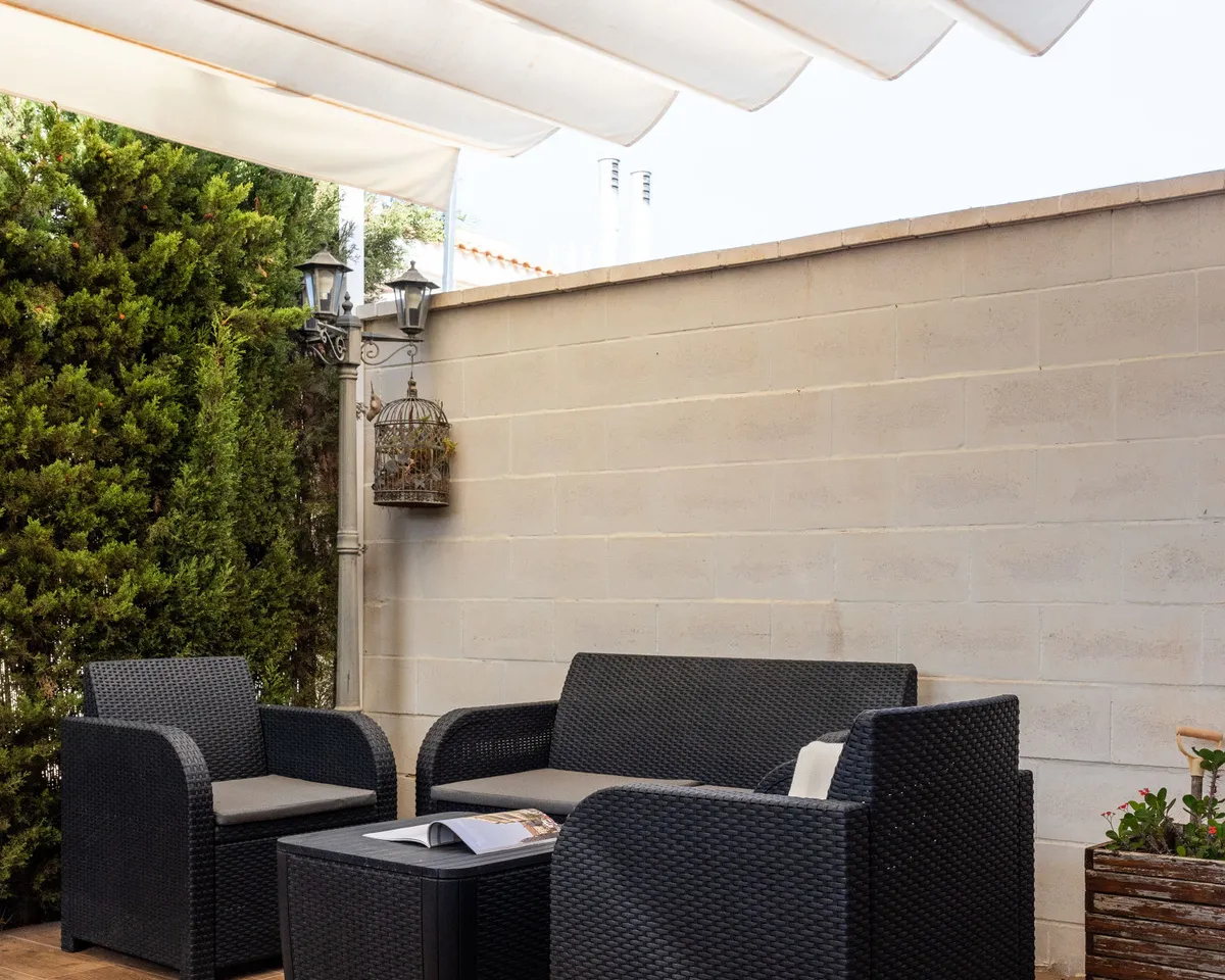 d3acb0d1-5135-4306-9b58-4448fa276f39