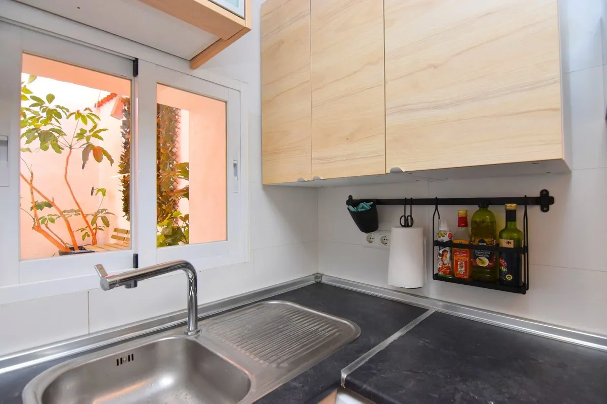 65e2921c-02d8-447e-88cc-c2d13ca7b54b