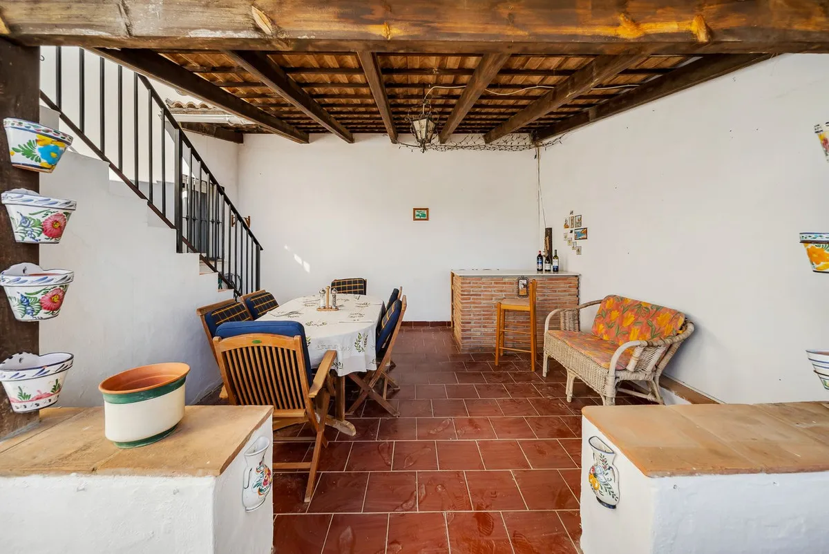 6d286df2-ab15-4646-9270-a536cc61f318