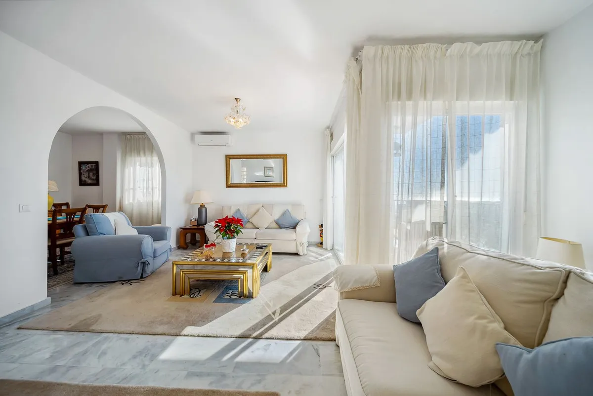 89f86ab6-c653-42c0-a214-db0b04850e14