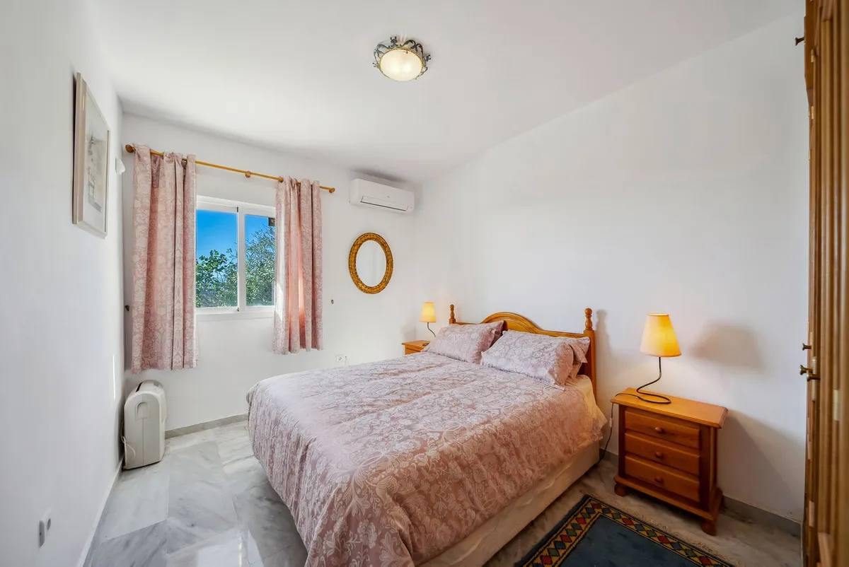 a329744b-9f60-4aef-b68e-3e821de9055b