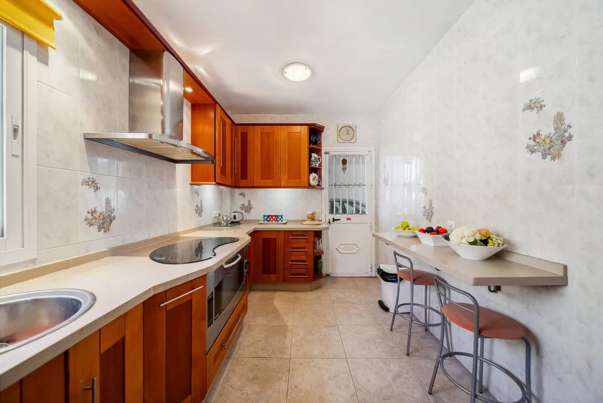 e8659648-1daa-4c4e-9076-31681746fd58