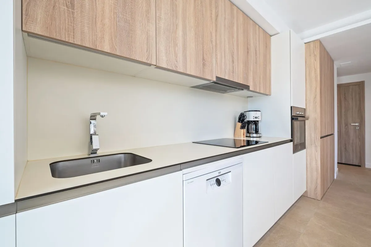 64752a5d-f2fb-41da-b02f-15094fa08485