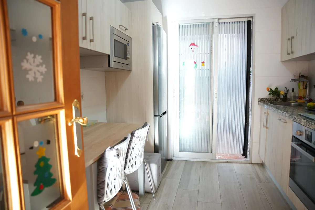 91b1b27f-24f3-418f-b223-41820ac11ade