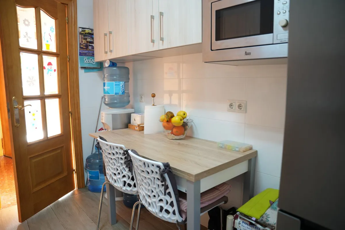 9c0cfb43-f8bc-49df-a2ec-a18358e396e9