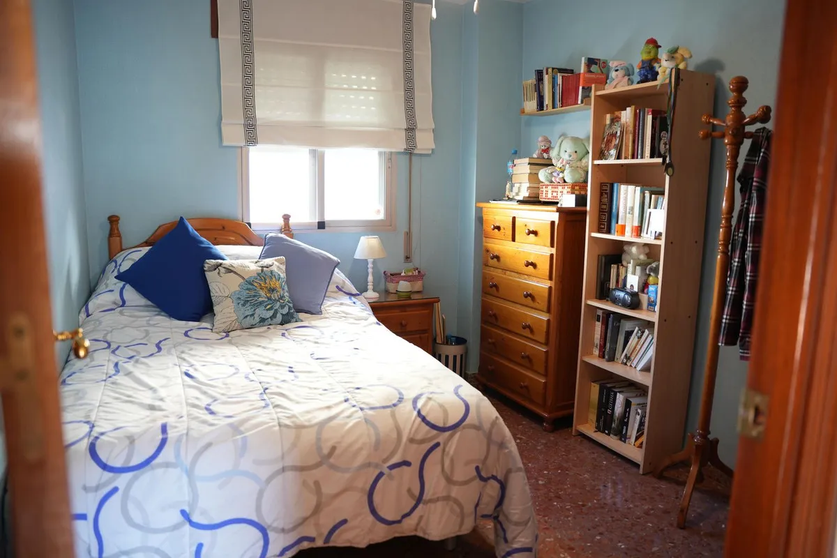 eb7c181e-c1e0-4ce6-9355-a3811350b564