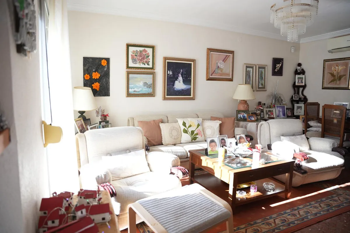 f67b2864-1ea9-4327-a2cf-ad00a2ef86f5