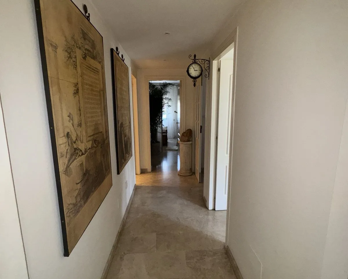 38576b09-9fc2-4905-bd50-7d934c86acdd