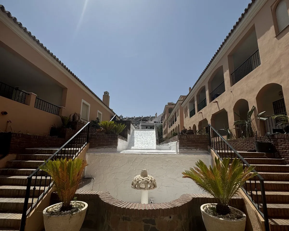 8009a5b2-7dcf-4e5b-912b-959d18a09a86