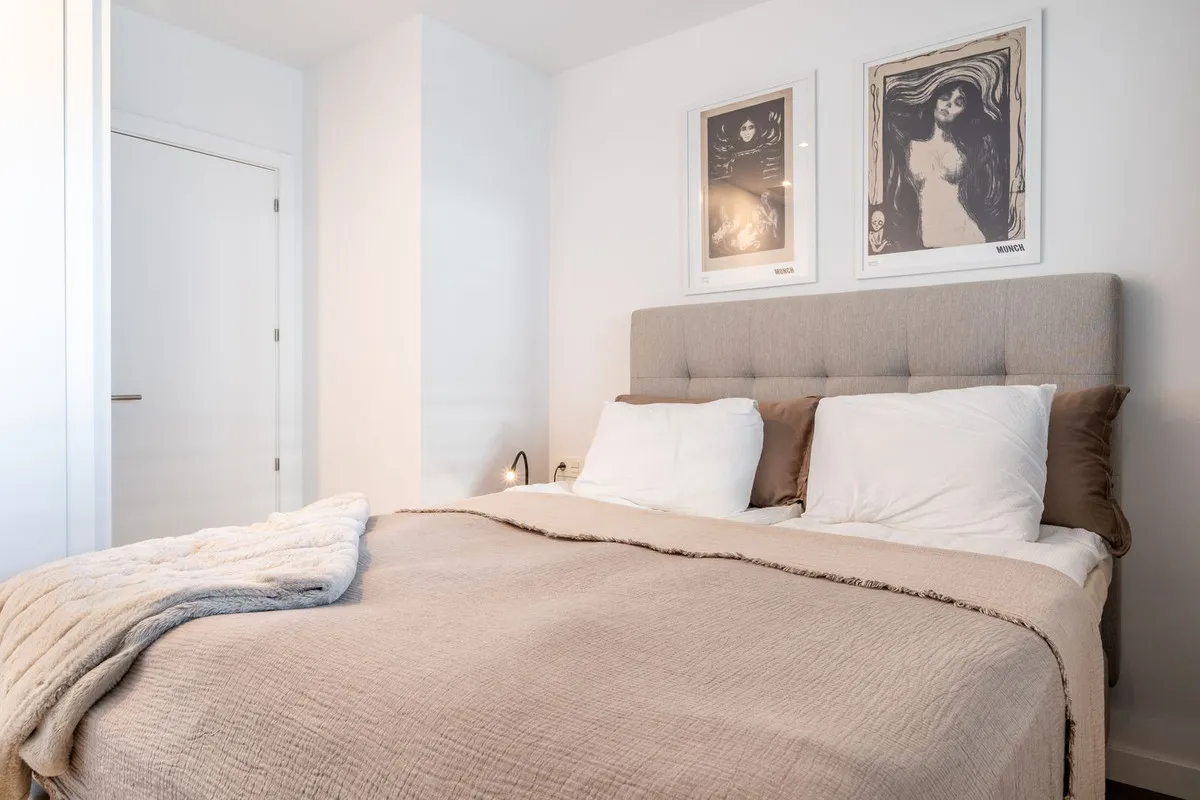 1713bf2b-190d-4c0a-b6bb-948740d870cf