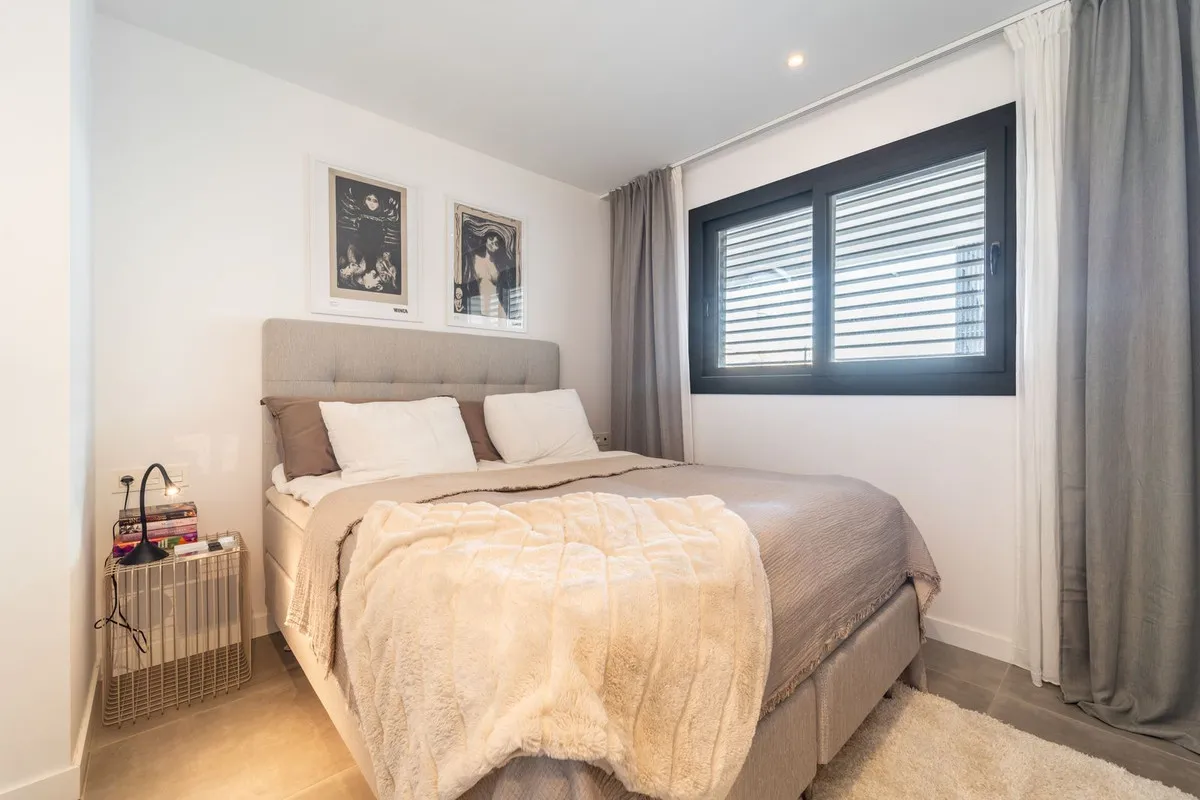 e17a9282-3f81-4e1c-b406-7919cc2daa30