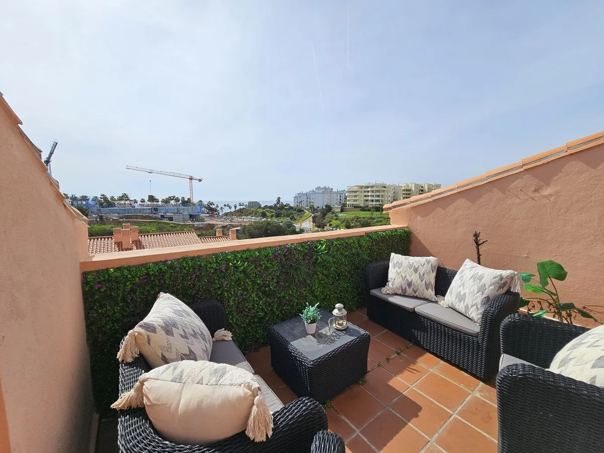 08667588-b483-46c7-8964-e70e7a55637c