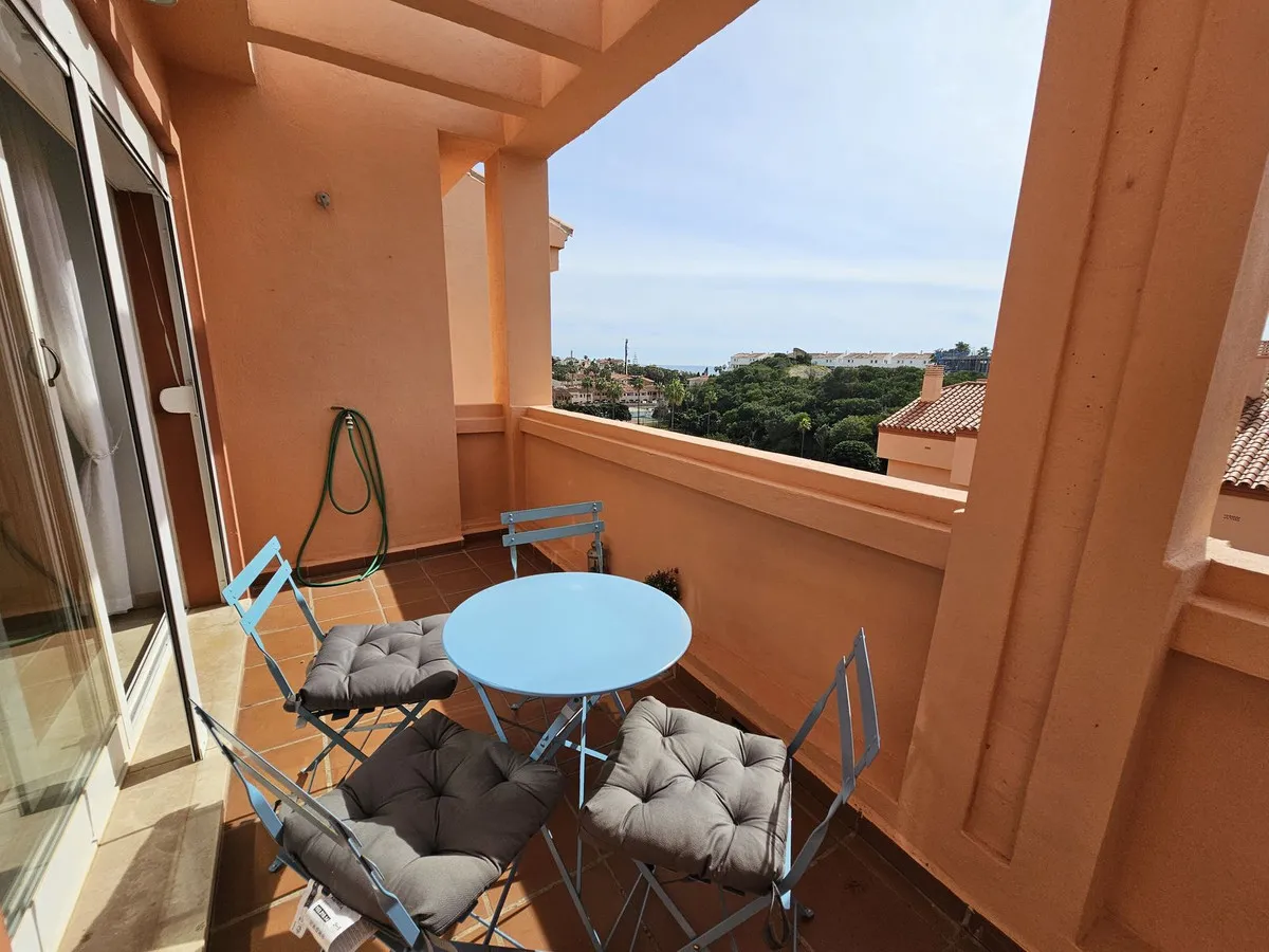 99febe6f-f0f8-4c90-8789-812479bbf6c3