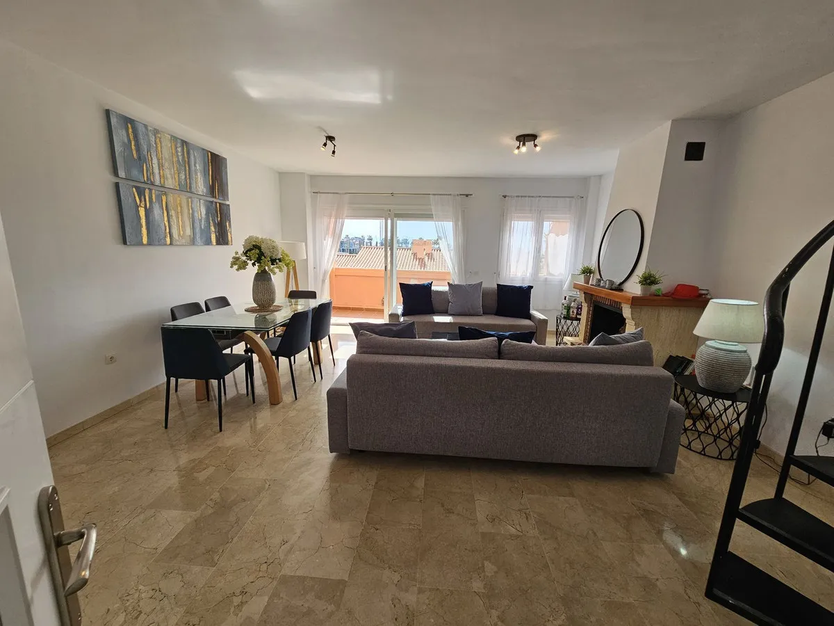 9f53b3b6-466d-424b-a977-9c1c94eb4844