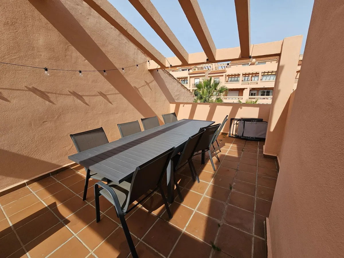 e7673d04-2bed-4150-9b14-a8b9daf315b9