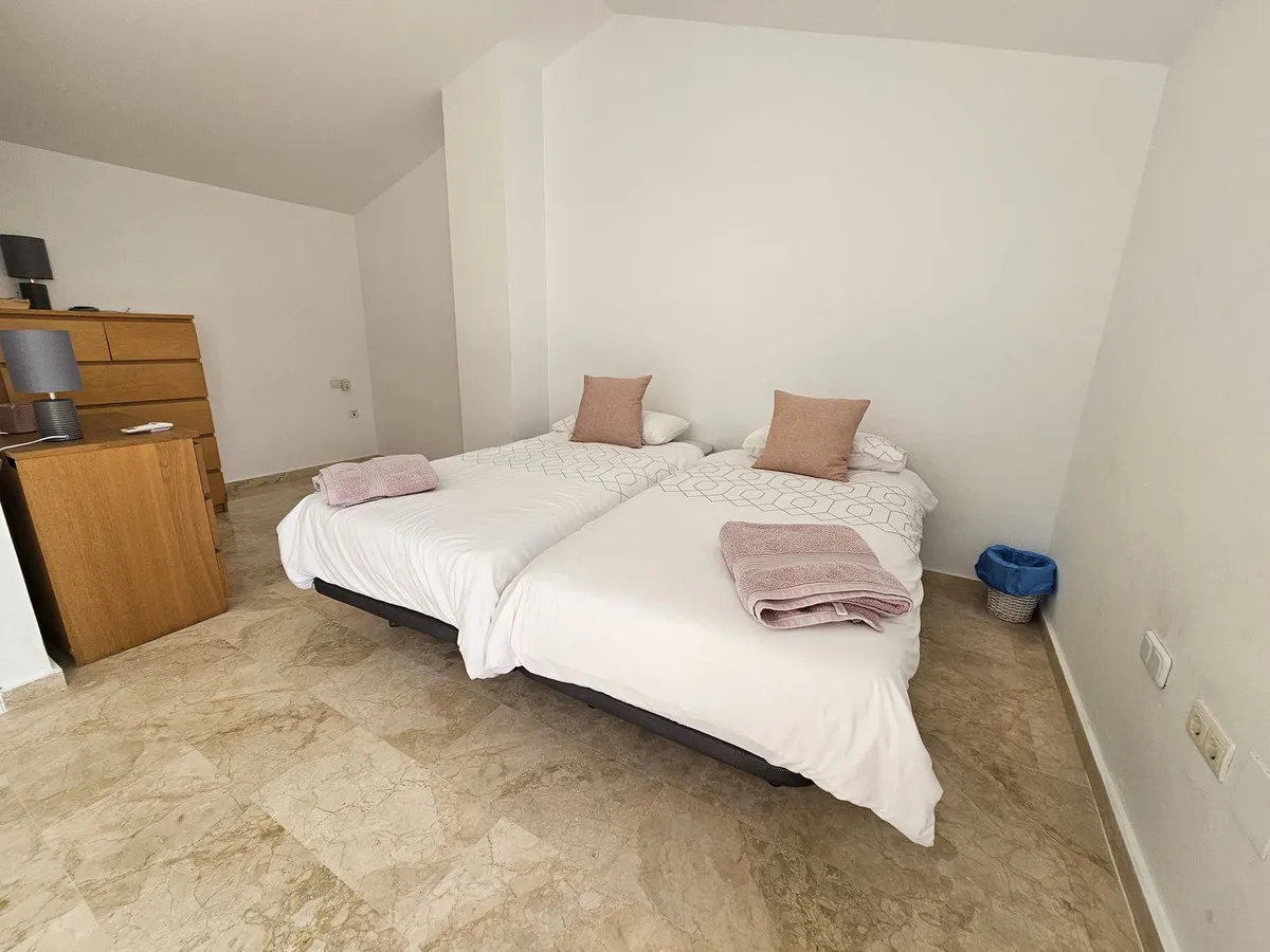 f2f09133-3242-4d60-b7eb-744888f8e9a3