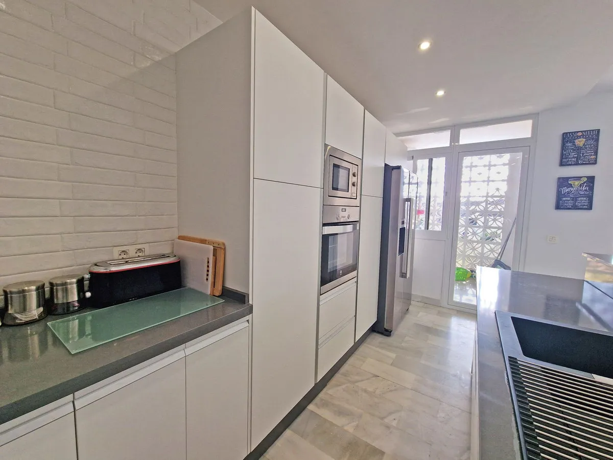 43cf0e39-3523-478d-8d8b-89feaa6a1434