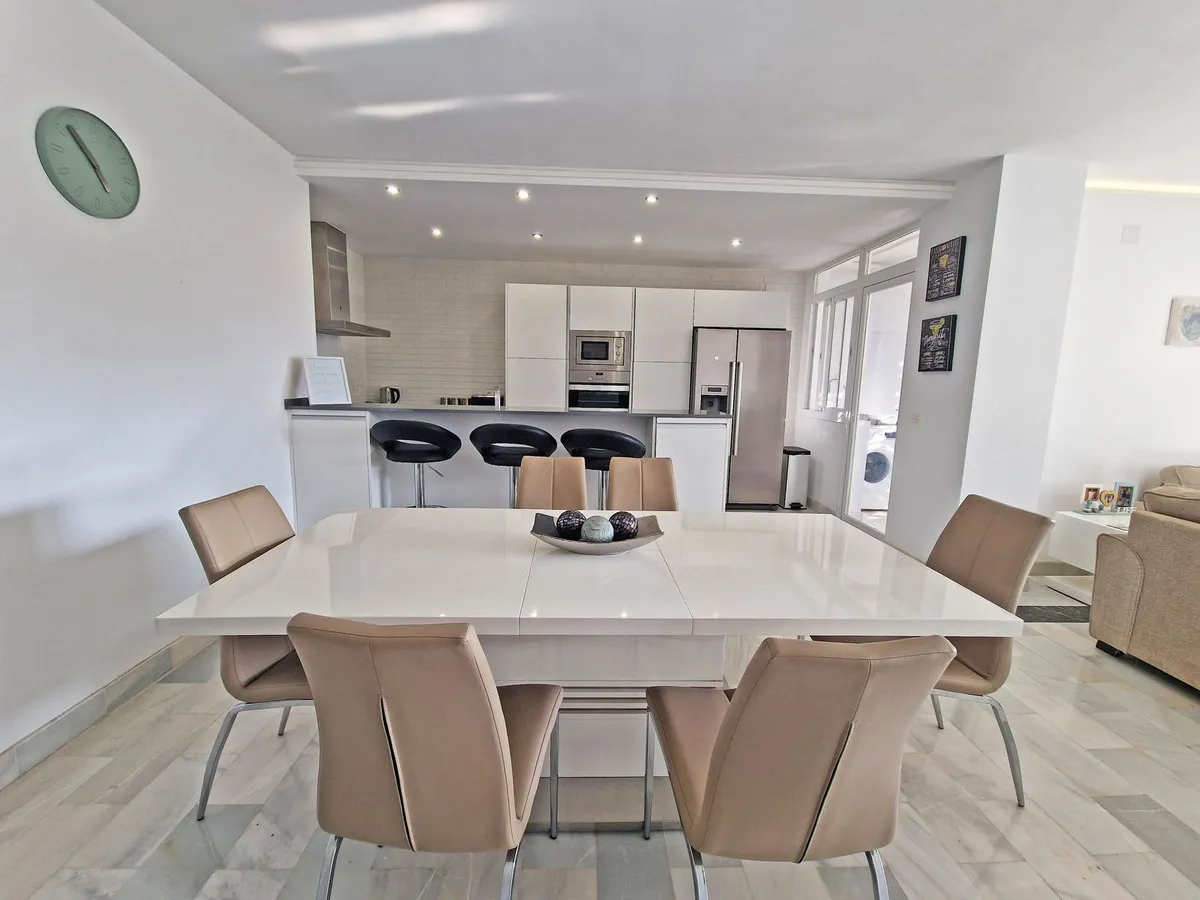 7800fd87-9f77-48c2-b9ed-e662785d0c07