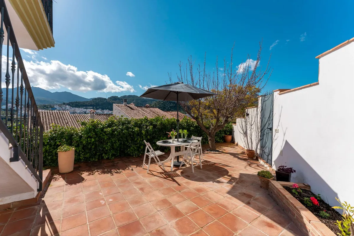 db089e79-1681-46c4-b535-fc0b2c995d50