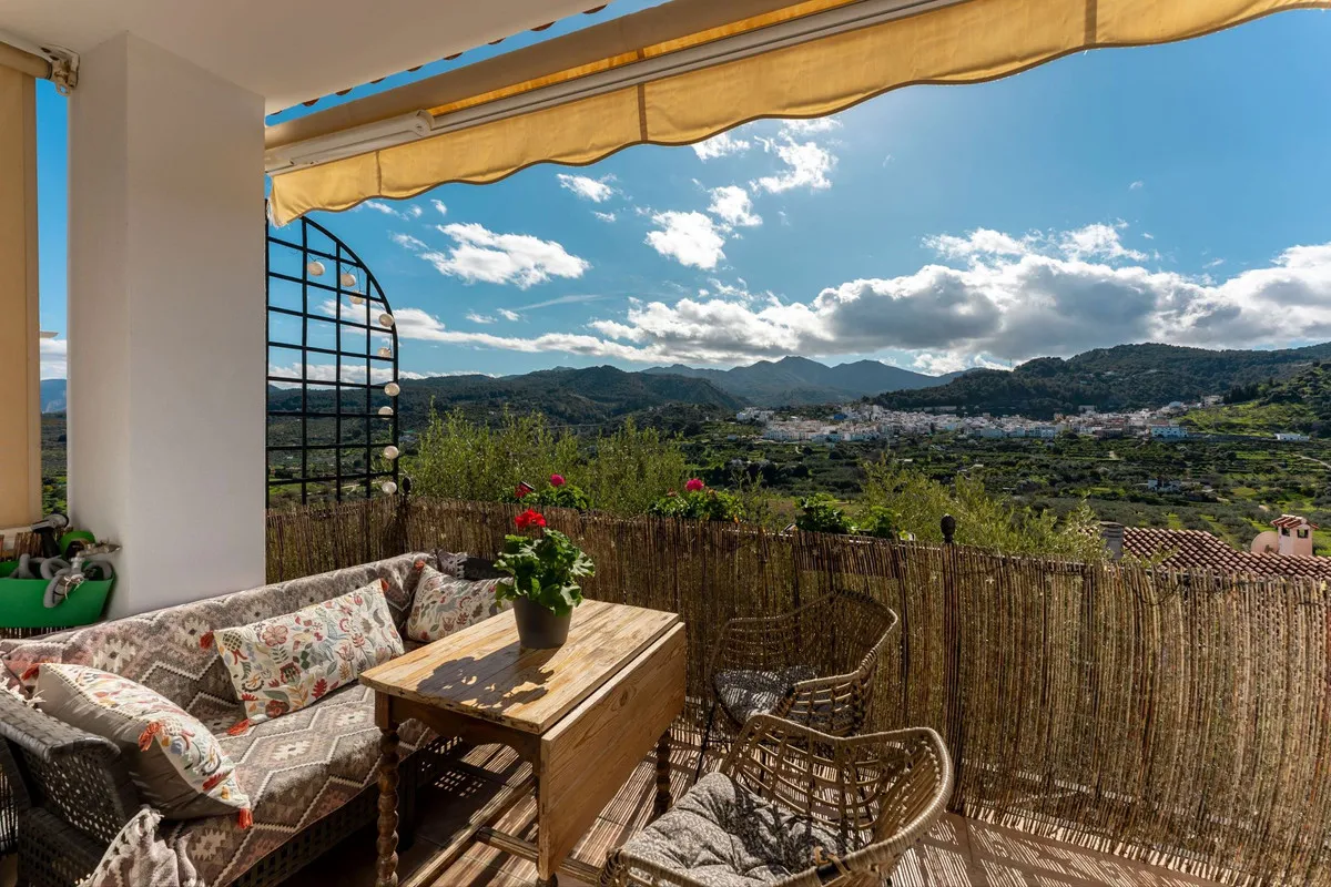 dc25c34b-de53-453b-aff8-aef6a96f9ba0