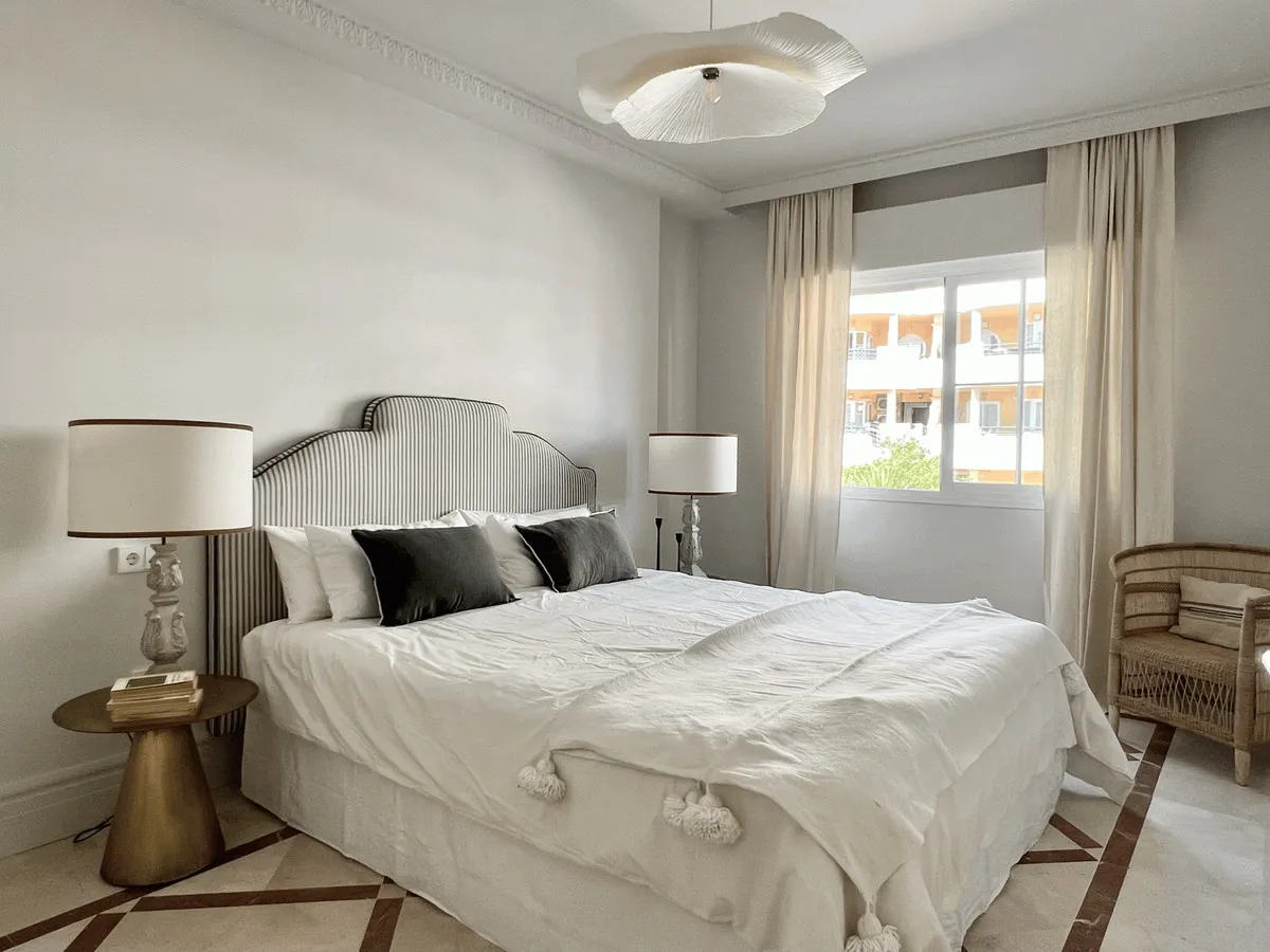 0e086f0b-9cb5-42d0-9c50-7ff459a71abd