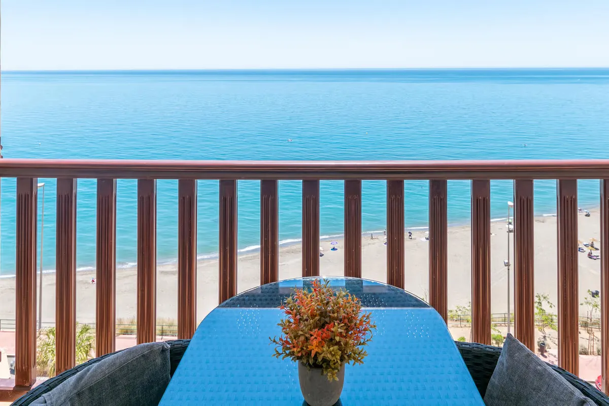 6734f57a-4b55-4b54-8702-5c8c0cc0f786