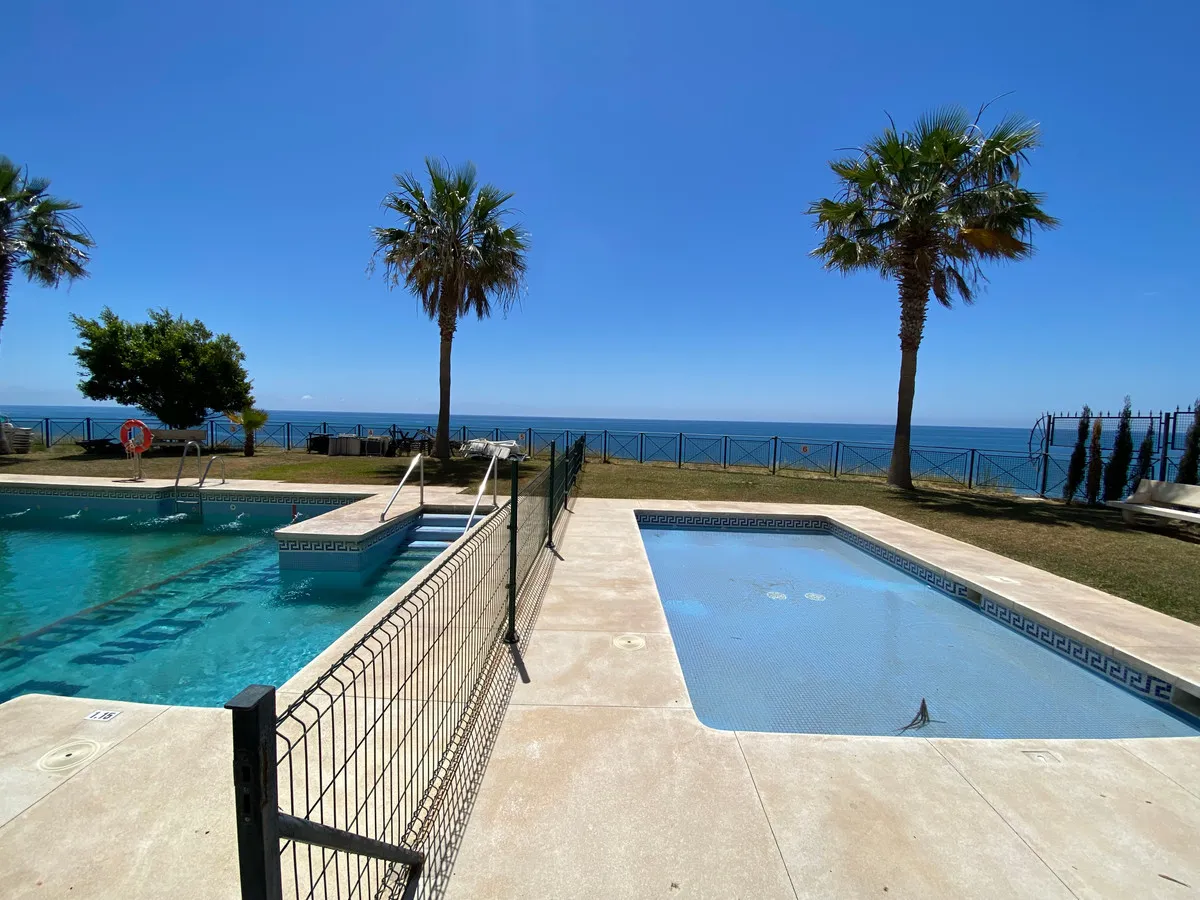 8e57cca6-c830-458b-8a46-2e45878c11bc