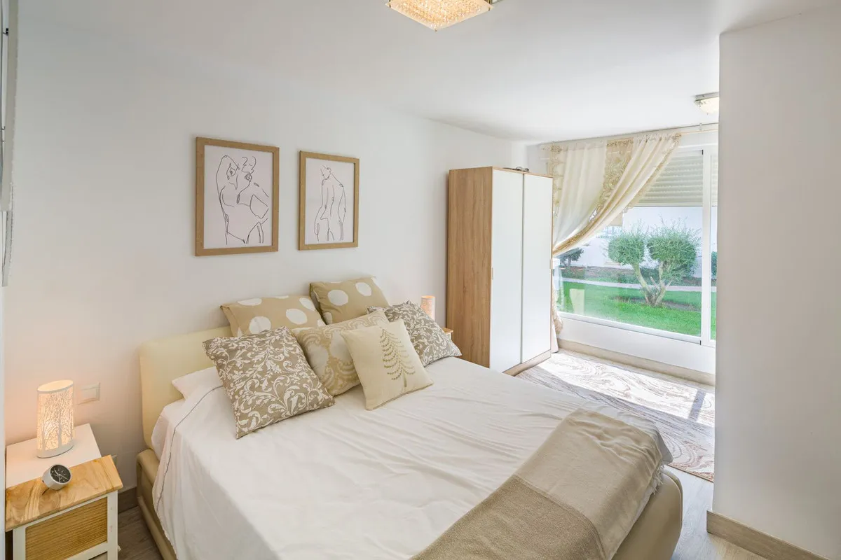 6271a5b2-b4f7-4d2f-b8a7-b4aa110b0c14