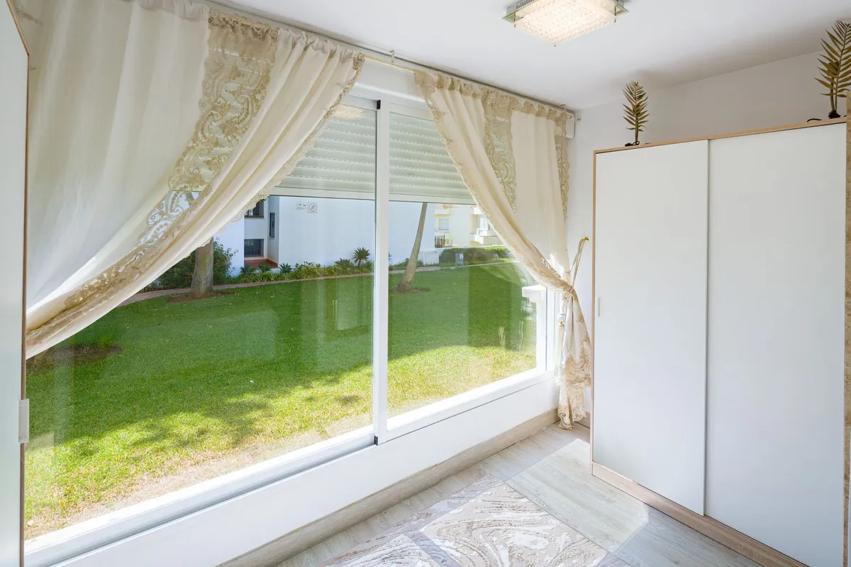 fad4b559-f7dd-4ac3-832a-1e3bd12f6458