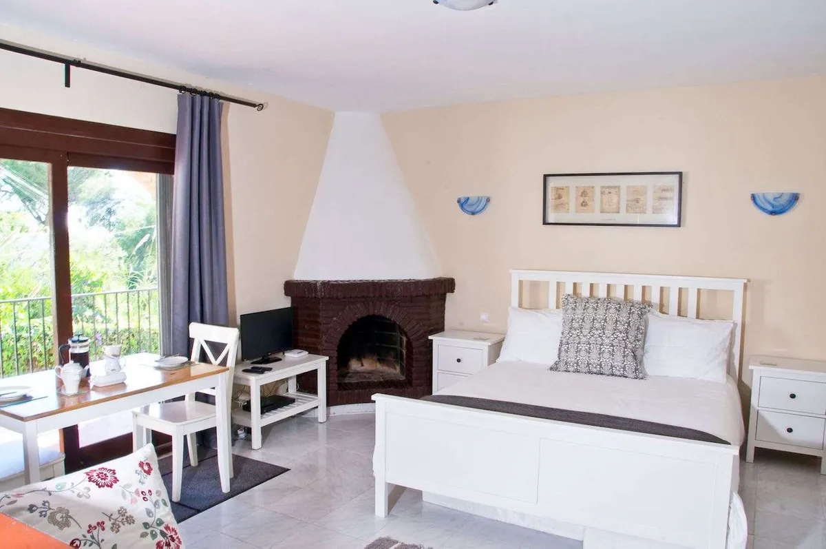 a3a87816-d04f-418b-93c2-dacd02be90d8