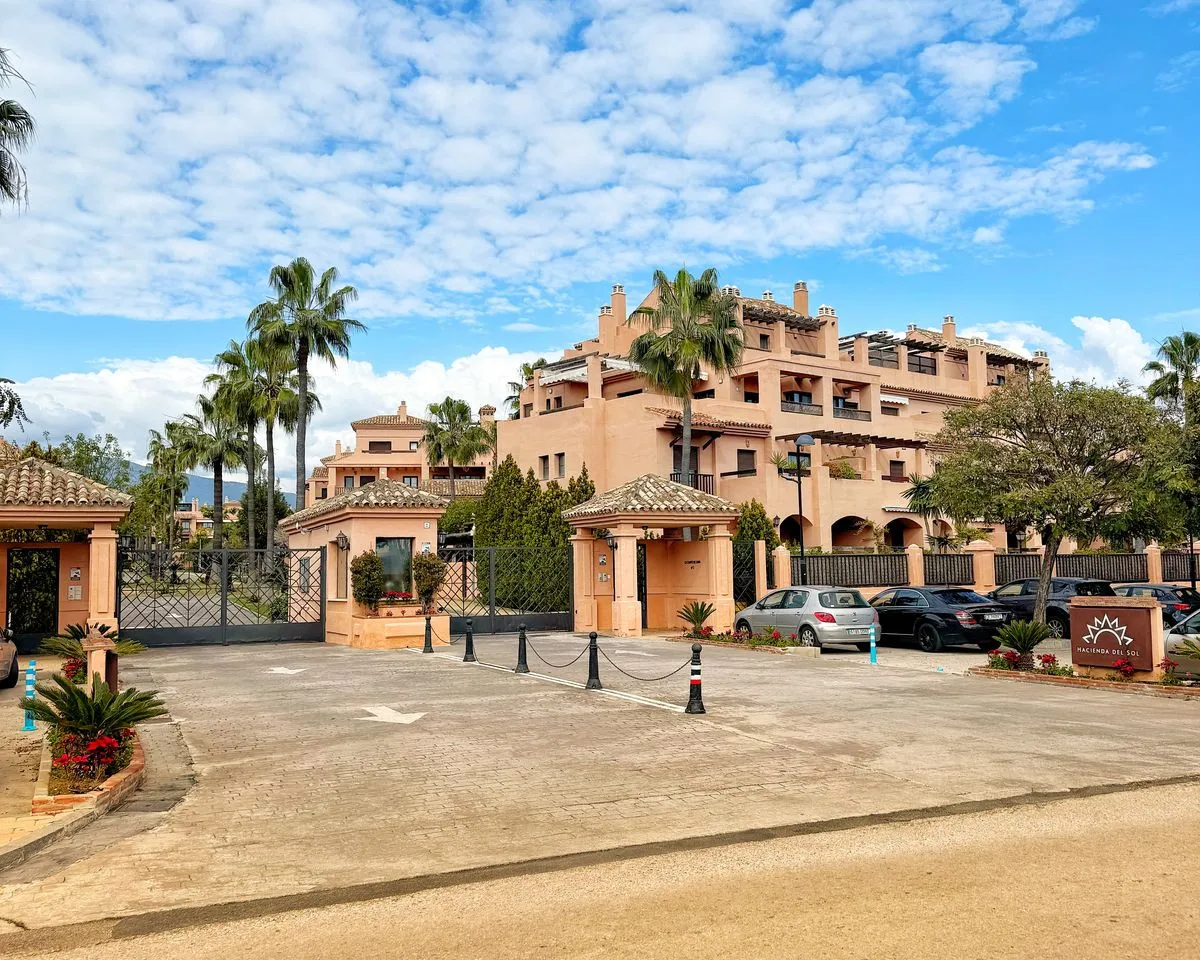 4b6f74dc-0b0e-4522-a28e-edb91634c414