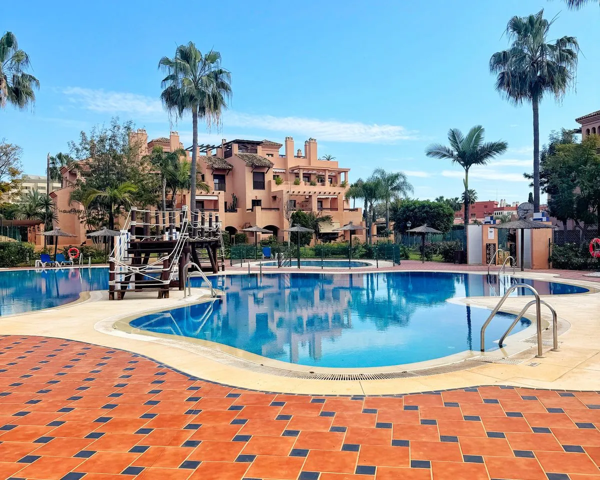 5d9d0165-503a-4a83-b6a4-5f15fe21ece3