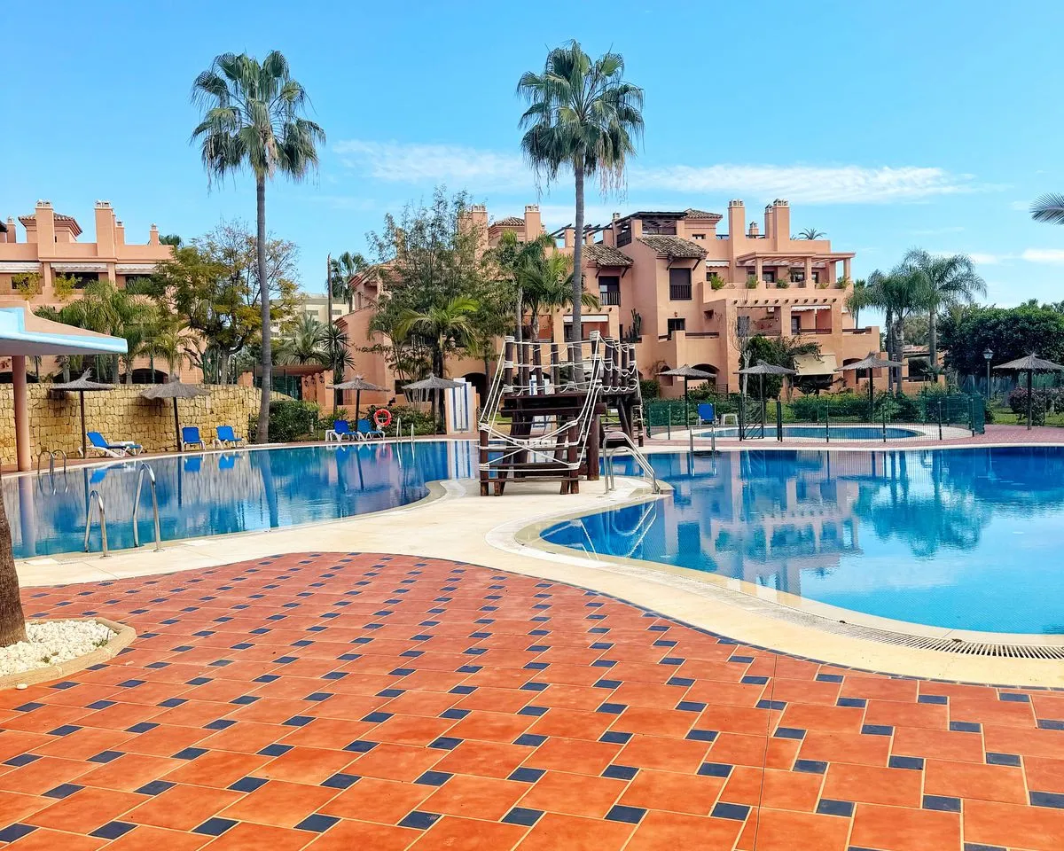 86c6aad8-6c6f-4c0b-9b4f-404ca7aab86a