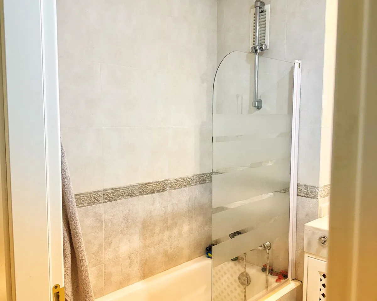 e3fdb376-85f1-4529-9436-9aba98ccc555