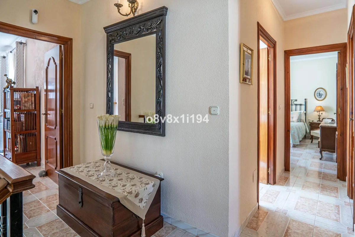 3ff95ac8-d41f-4732-b5f5-3993b916052e