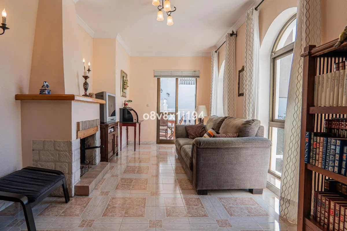 8869b0e6-abb3-4cde-8016-20bb394c7566