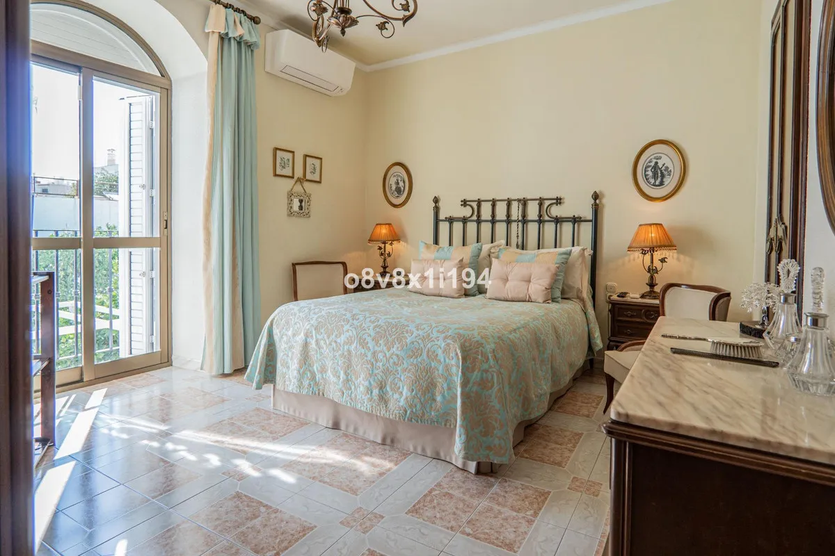 8d599afb-172f-412b-a7b5-6e9a40764407