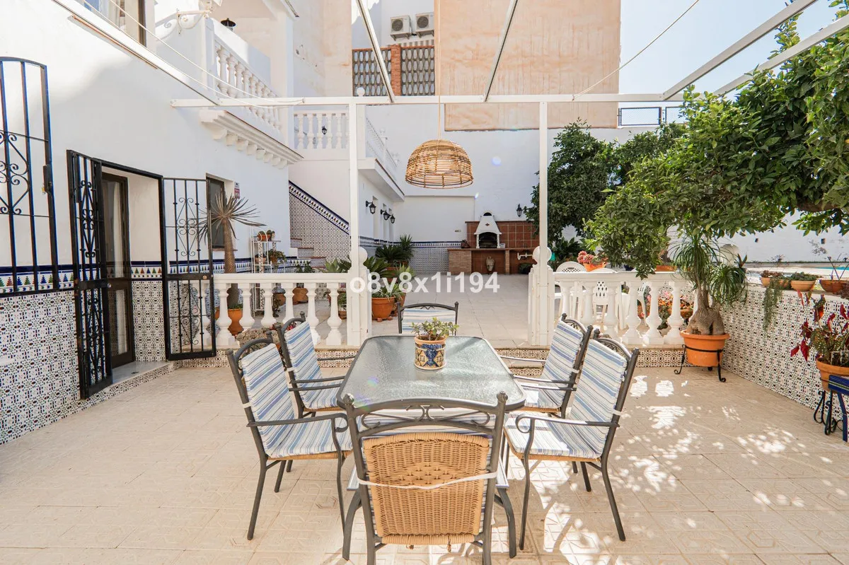 b234f2da-ef15-433f-9645-da82eee3c640