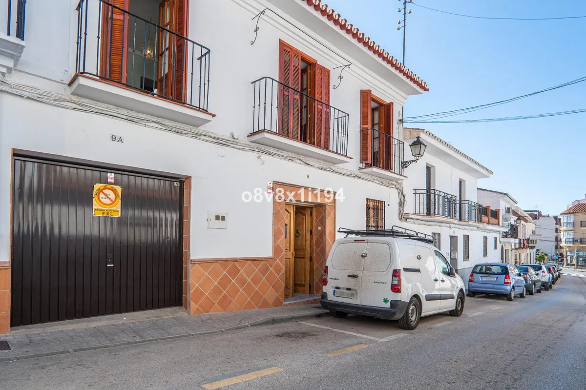 c3ea2720-c042-4b12-bee5-83a6f7ceecee