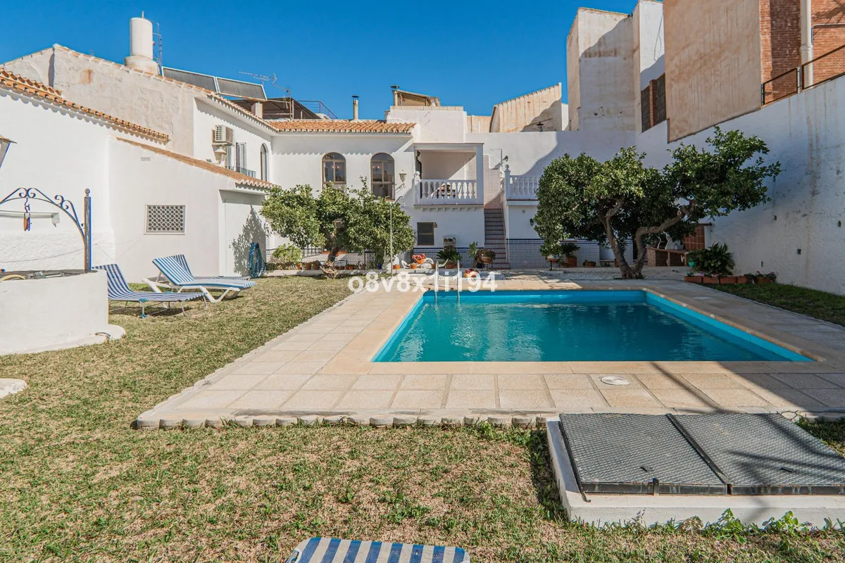 e24c097f-2af4-416a-a296-78c8cc92babf