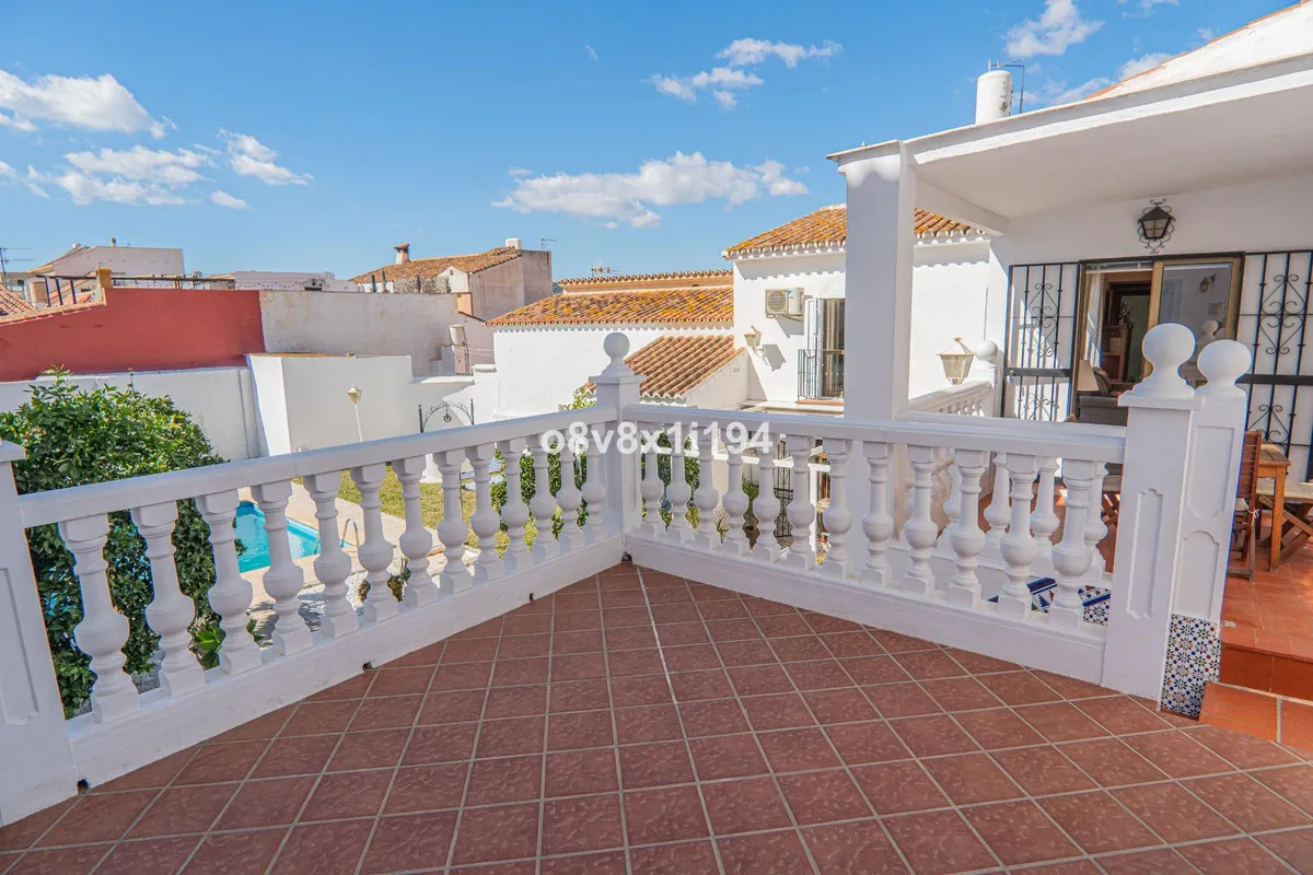 e2f694f6-4b88-4412-84de-dca308c65327