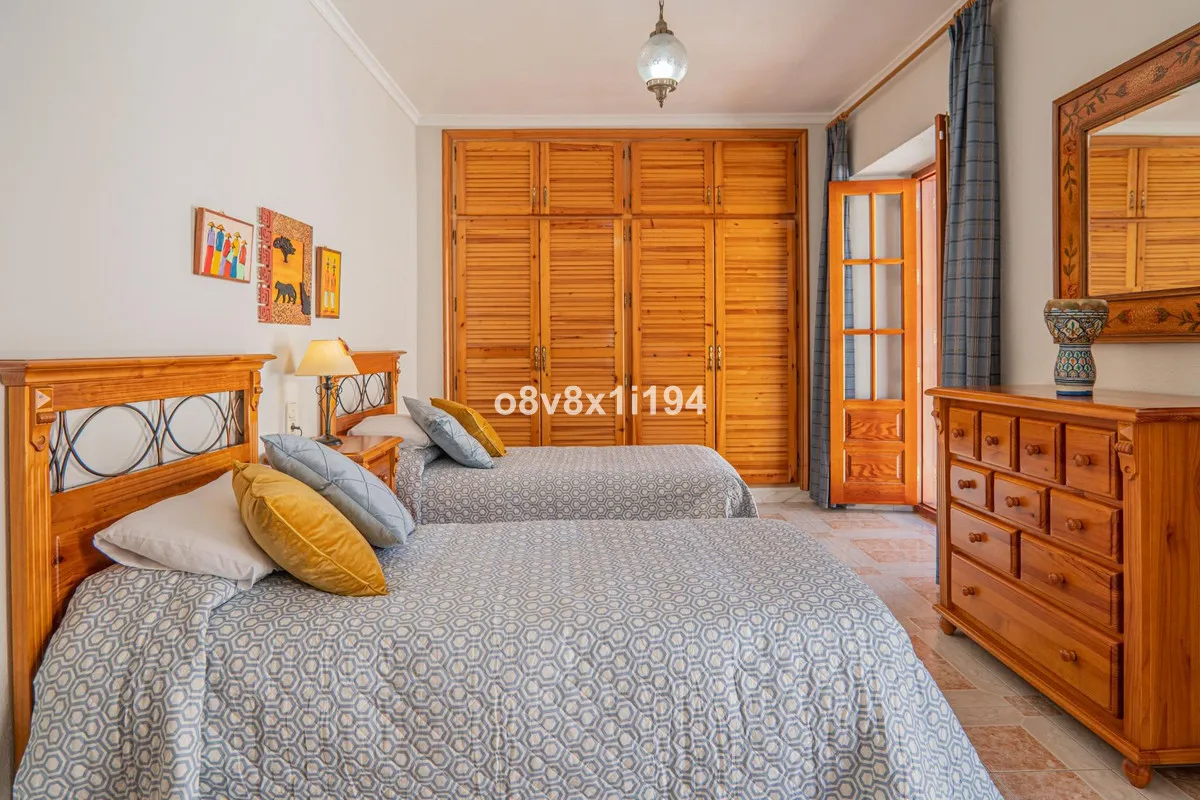 f733ca3f-e7f5-42e0-b4dc-a2dd5ec5de9f