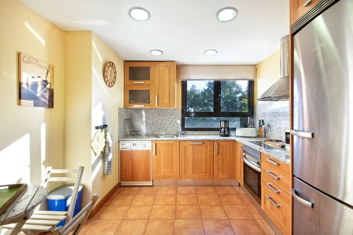 7e1a91ab-37d8-48dd-8c7e-ce88dd6d6941