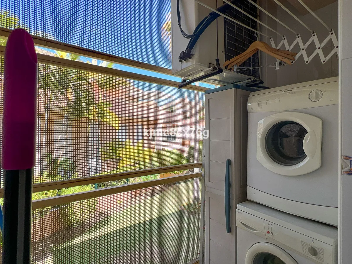 94d4e77d-8877-48ec-aab8-6304d96c3361