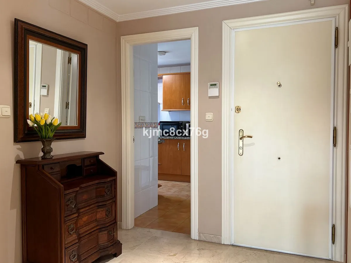 96eb6303-cc2a-48fe-b767-2eaddada626e