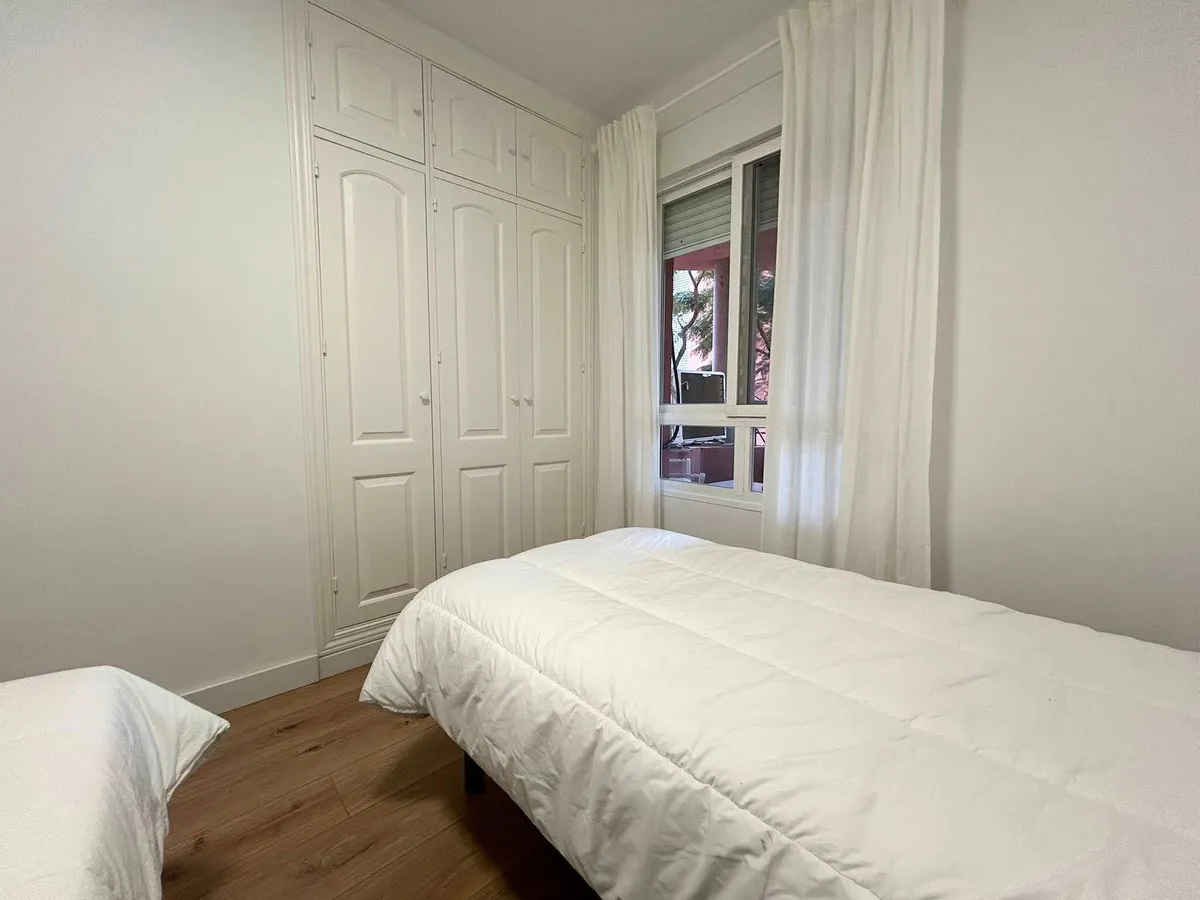 569574bb-4e55-4adc-a24f-2bc868994535